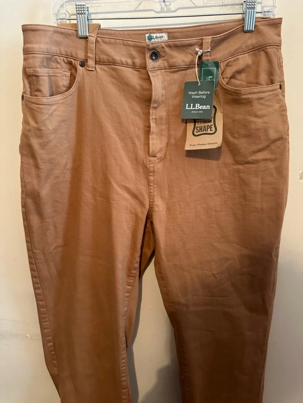 L.L.Bean Classic Fit Denim Jeans Women’s 14 Tall Tan Straight Leg 34x32 - Picture 3 of 9